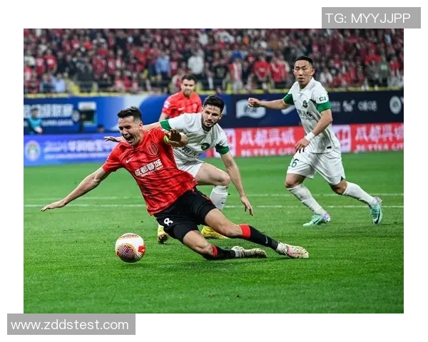 成都足球队个人能力变革引发热议助力球队崛起与发展